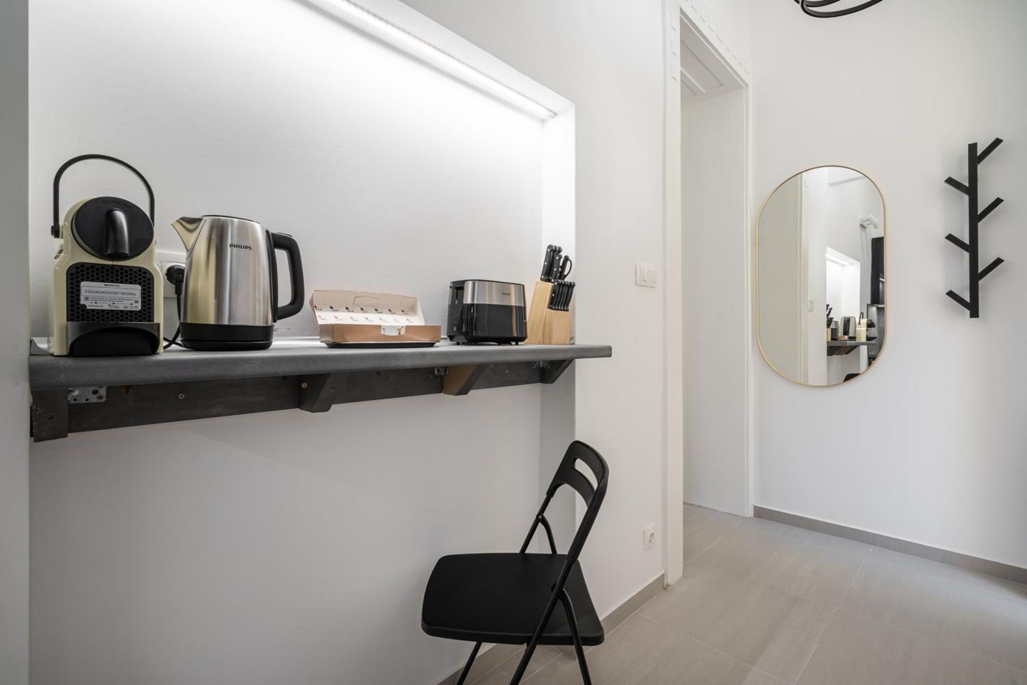Dorsett Heights Apartment Budapest Bagian luar foto